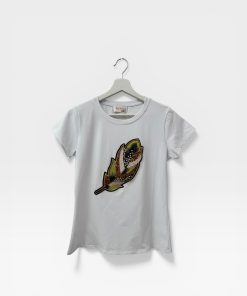 Camiseta hoja bordada